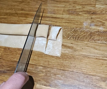 Cutting homemade pasta