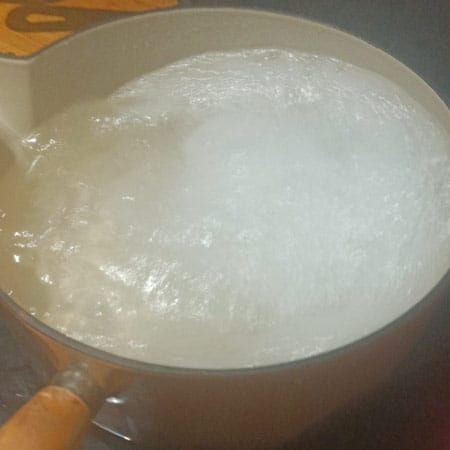 Boiling water for homemade pasta